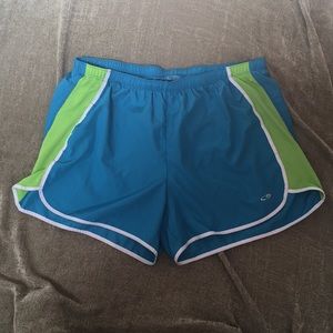 HP Champion blue/green active shorts. Size L VGUC